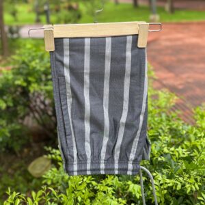6.check cotton trouser